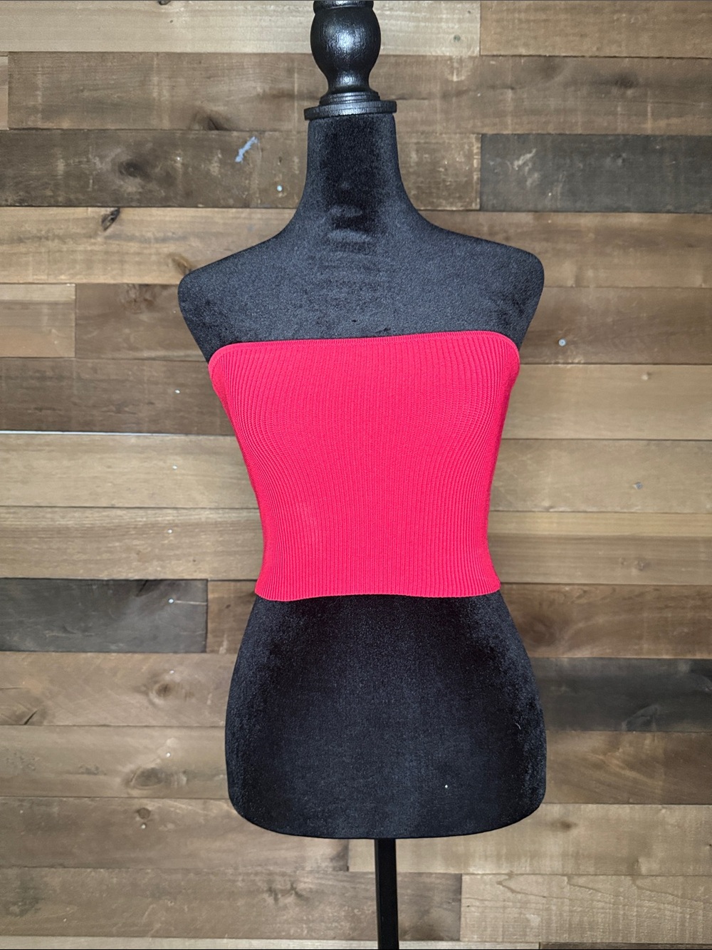 La Hearts Ribbed Strapless Crop Top - Hot Red